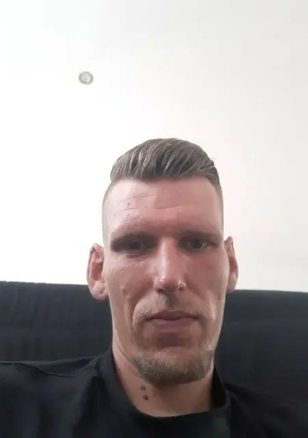 Я Joo, 31, из Парижа, ищу знакомство