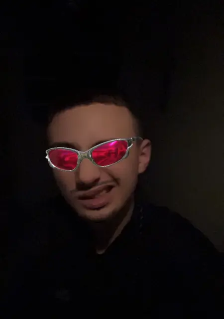 Олександр из Чуднів, мне 18, познакомлюсь для совместных путешествий