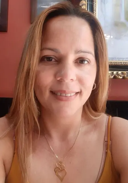 Carmen из Мадрида, мне 36, познакомлюсь без обязательств