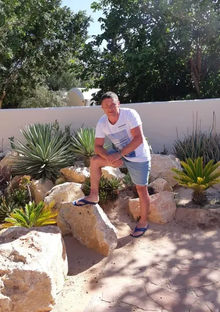 Я Александр, 44, из Макеевки, ищу знакомство для дружбы