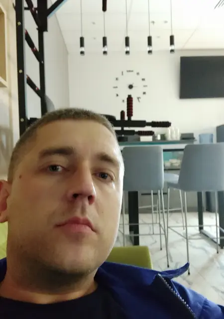 Я Саша, 34, из Кременчуга, ищу знакомство для вирта