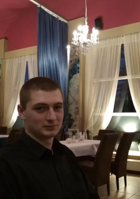Я Максим, 29, знакомлюсь для общения в Полтаве