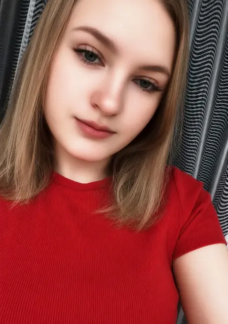 Алина из Варшавы, мне 24, познакомлюсь для общения
