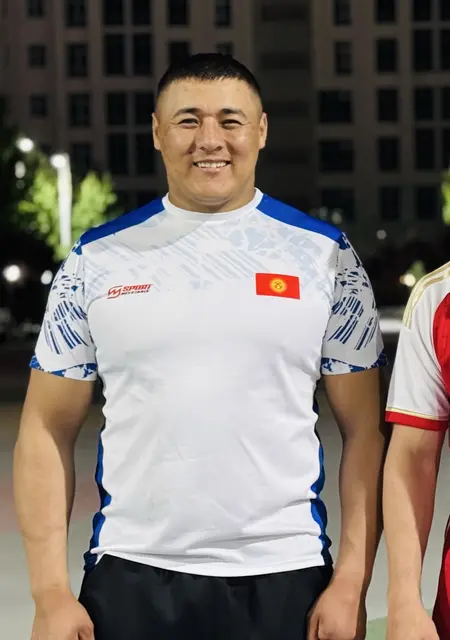 Уларбек из Бишкека, ищу на сайте знакомства на одну ночь