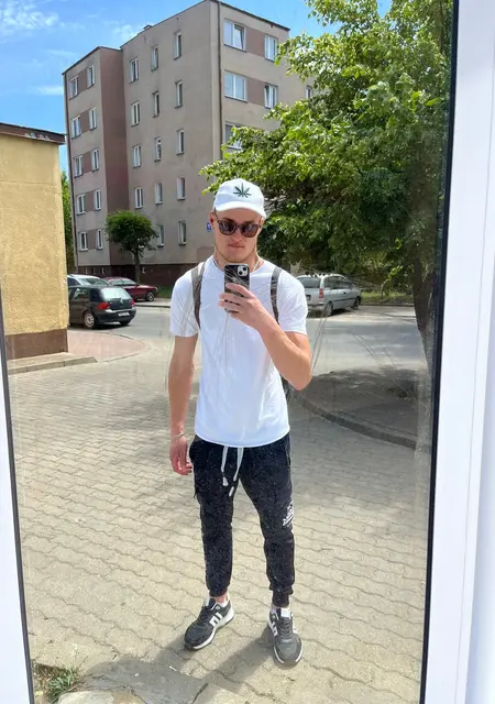 Микола из Щецина, ищу на сайте дружбу