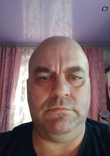 Я Валерий, 50, знакомлюсь для приятного времяпровождения в Жлобине