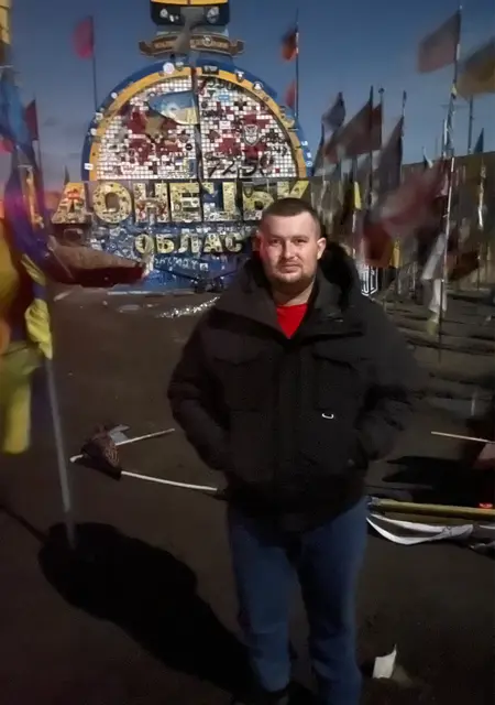 Я Віктор, 24, из Винницы, ищу знакомства на одну ночь