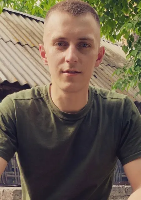 Юра из Хмельницкого, мне 27, познакомлюсь на одну ночь