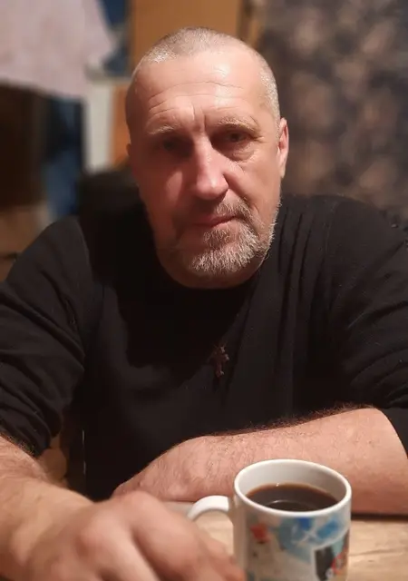 Александр из Донецка, мне 52, познакомлюсь для вирта