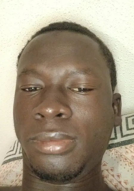 Enou de Vergara, tengo 18 años, listo para conocer para lío de una noche