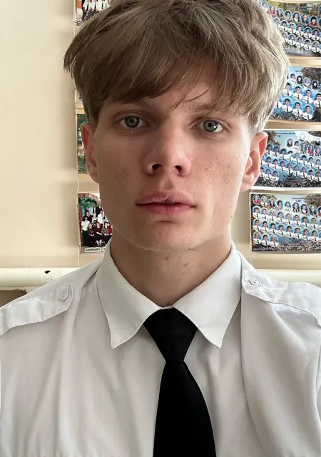 Я Антон, 20, знакомлюсь на одну ночь в Лондоне