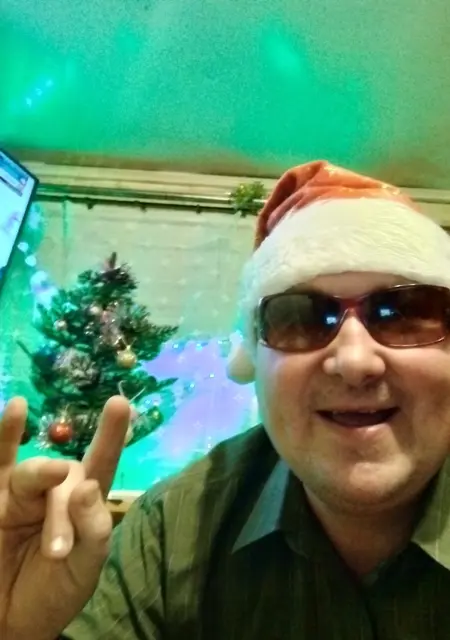 Я Александр, 37, из Борисова, ищу знакомства без обязательств