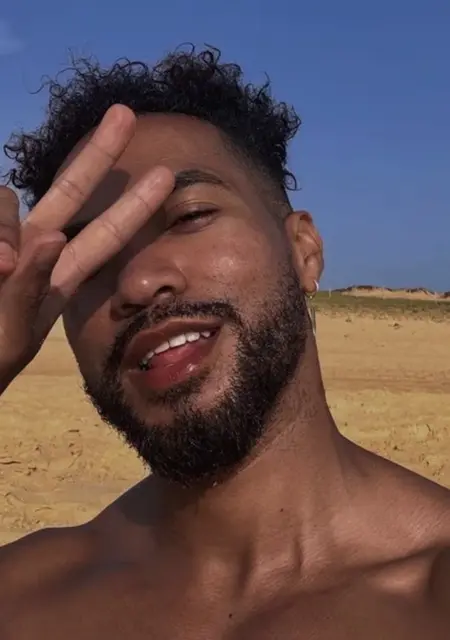 Sam из Памплоны, мне 35, познакомлюсь на одну ночь