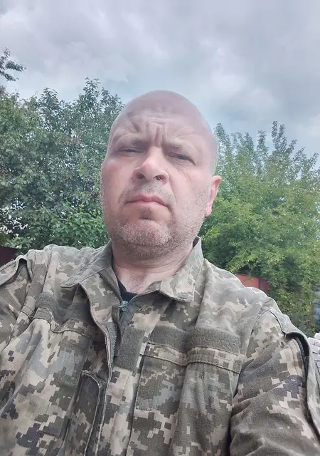 Я Павел, 50, из Львова, ищу знакомство для постоянных отношений