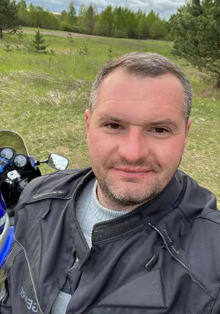 Михаил из Бобруйска, мне 37, познакомлюсь без обязательств