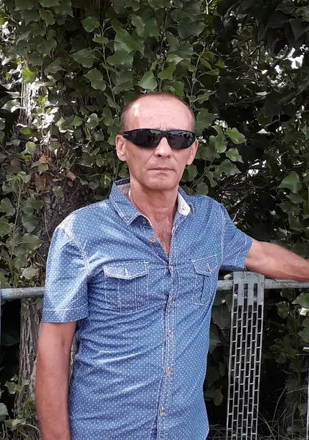 Я Серж, 55, из Семей, ищу знакомства без обязательств