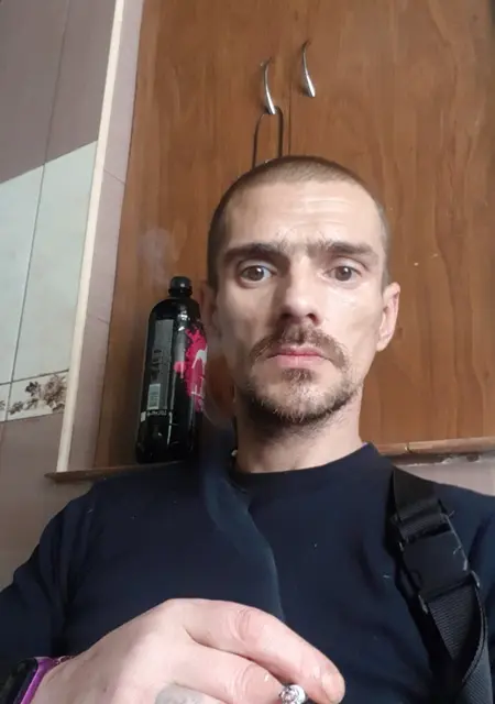 Я Falcon, 43, из Ровно, ищу знакомство для общения