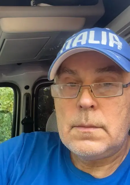 Я Andrey, 62, из Броваров, ищу знакомство для открытые отношения