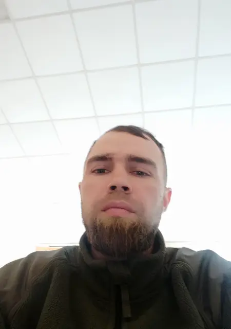 Neo из Харькова, ищу на сайте знакомства на одну ночь