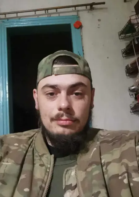 Александр з Донецька, шукаю на сайті знайомства без зобов'язань