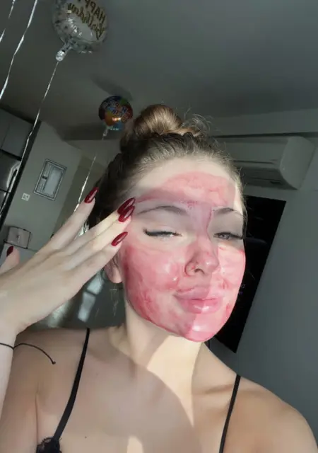 Я Alice, 23 років з Кривий Ріг, шукаю знайомство для спілкування