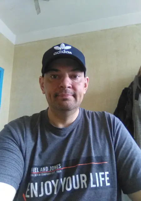 Я Павел, 43, знакомлюсь на одну ночь в Гомеле