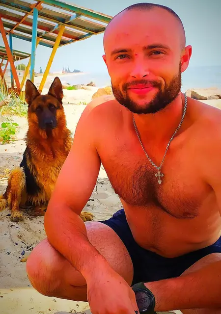 Андрій з Вінниці, шукаю на сайті знайомства без зобов'язань