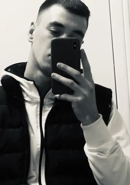 Михайло з Ужгорода, шукаю на сайті дружбу