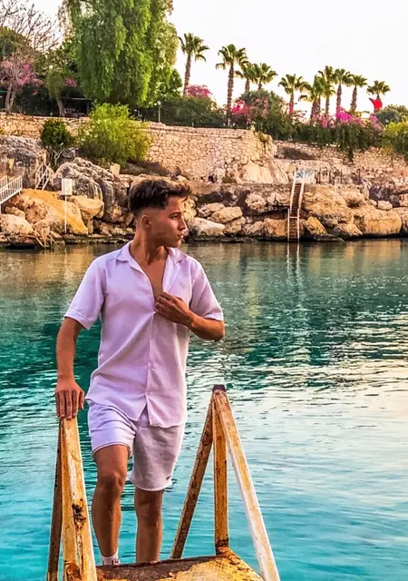 Sava из Адана, мне 22, познакомлюсь для вирта