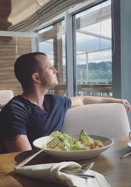 Костя из Луцка, ищу на сайте приятное времяпровождение