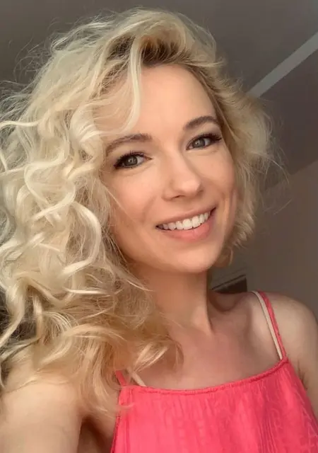 Я Ксения, 30, знакомлюсь для дружбы в Дронтене