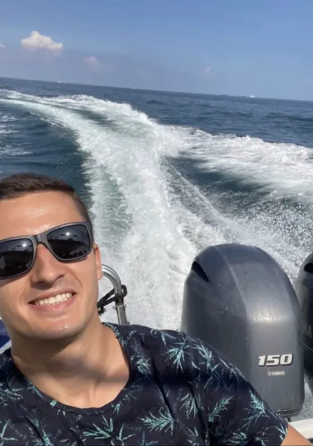 Vitalii из Хмельницкого, ищу на сайте общение