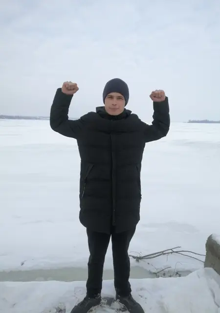 Danil з Запоріжжя, мені 23 років, познайомлюсь без зобов'язань