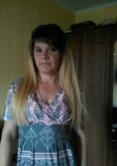 Инна из Днепра, ищу на сайте приятное времяпровождение