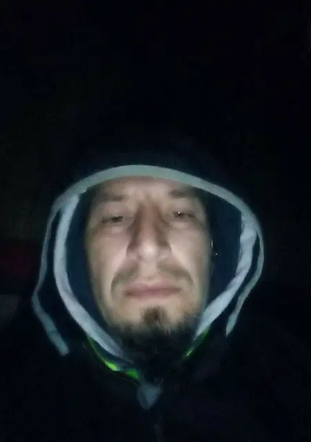 Я Varga, 32, знакомлюсь в Бухаресте