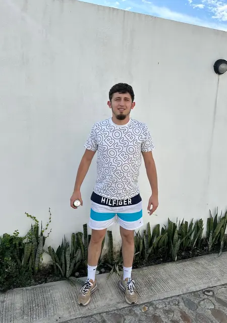 Я Тимур, 30, из Мехико, ищу знакомство для постоянных отношений