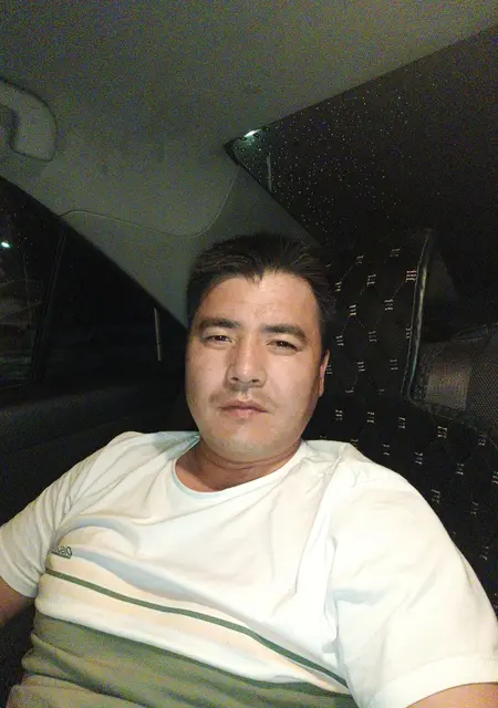 Я Байбол, 37, знакомлюсь без обязательств в Астане