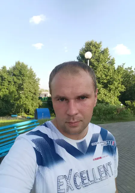 Я Александр, 28, из Минска, ищу знакомства на одну ночь