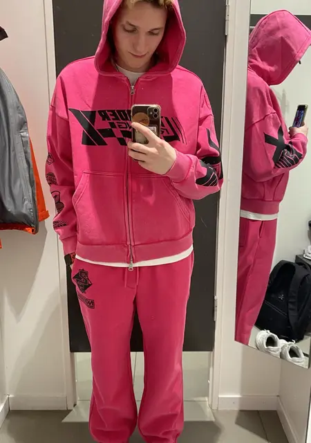 Daniel из Ставангер, ищу на сайте знакомства на одну ночь