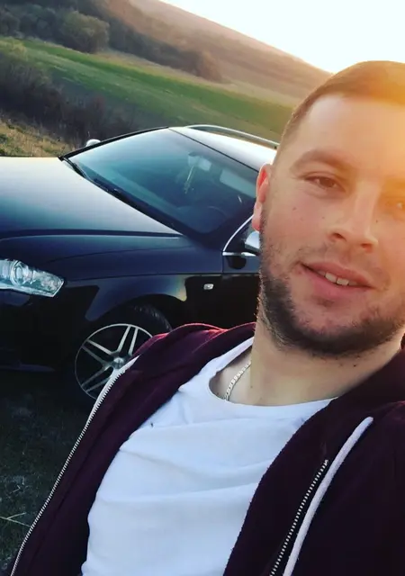Я Андрій Степанович, 29, из Ивано-Франковска, ищу знакомства на одну ночь