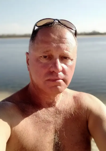 Я Игорь, 60 років, знайомлюсь для приємного проведення часу у Запоріжжі