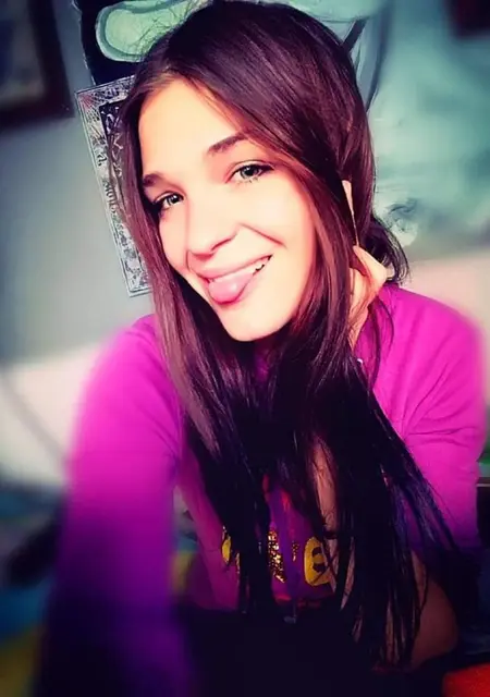 Алёна из Львова, мне 28, познакомлюсь на одну ночь