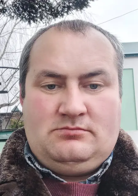 Я Вова, 41 років з Браїлів, шукаю знайомства без зобов'язань