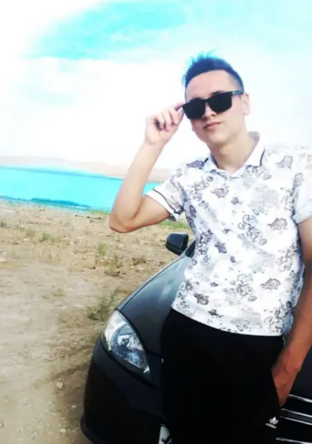 Тимур из Ташкента, ищу на сайте знакомства без обязательств