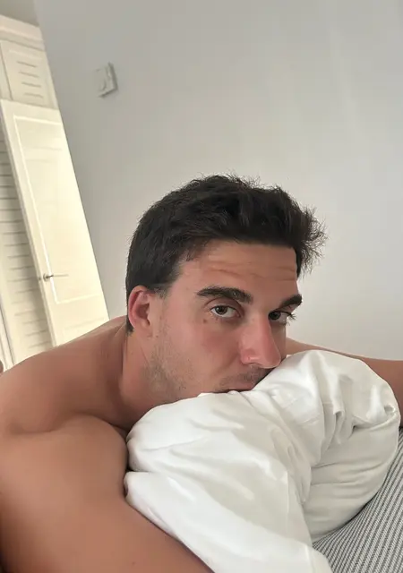 Я Jordi, 29, знакомлюсь для общения в Виласар-де-Мар