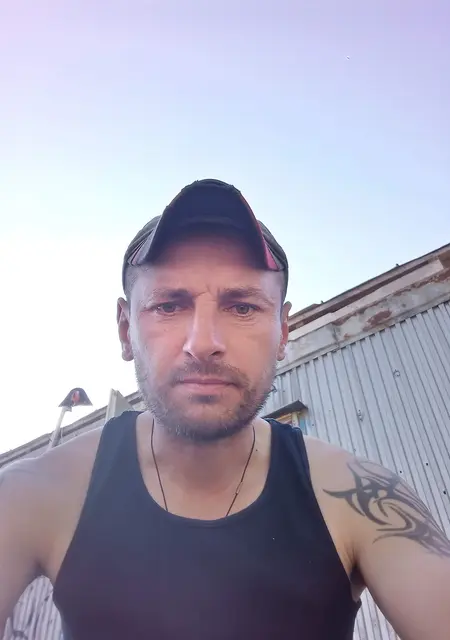 Я Ігор, 42 років з Луцька, шукаю знайомство для приємного проведення часу