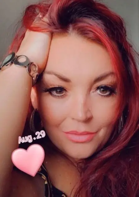 Julie из Лондона