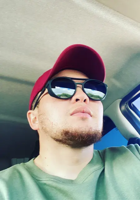 Nurik из Уральска, ищу на сайте знакомства на одну ночь