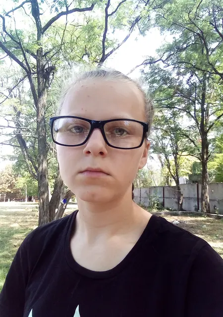 Настя из Краматорска, мне 22, познакомлюсь на одну ночь