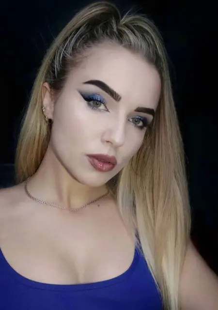 Даша из Семей, мне 31, познакомлюсь для приятного времяпровождения